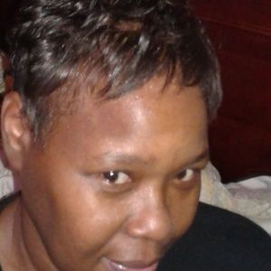 Meet your Posher, Gloria